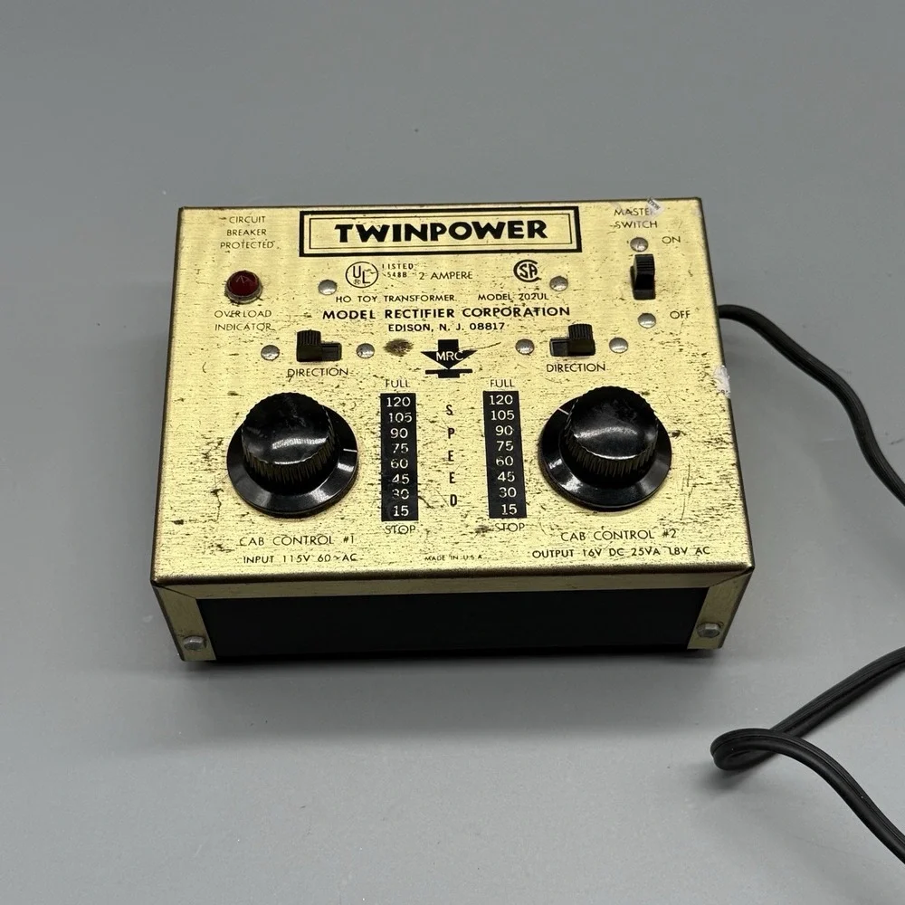 MRC TwinPower HO Dual Cab Toy Transformer Model 202UL Vintage Modek Rectifier